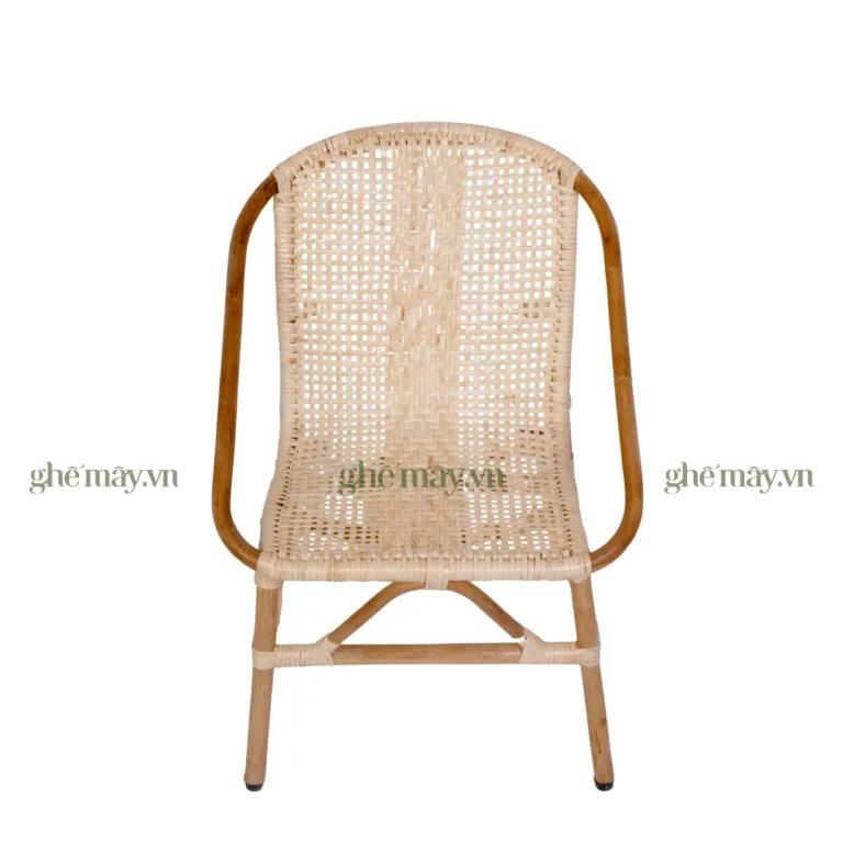 Ghế mây quán cafe