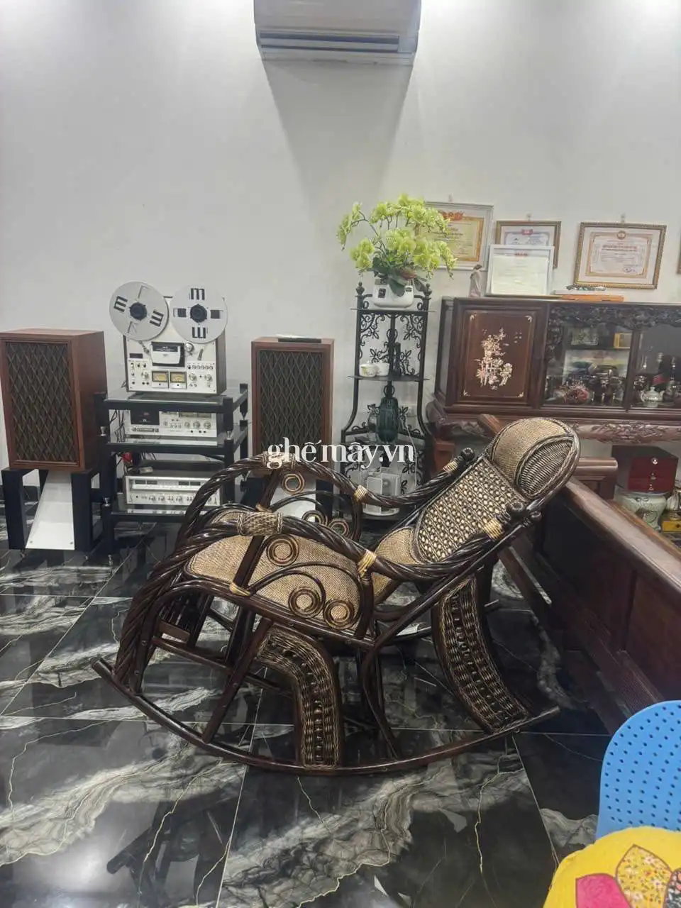 Ghế bập bênh